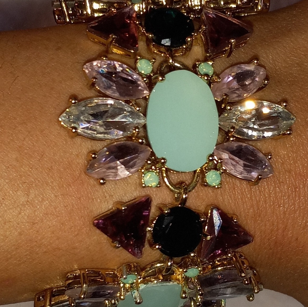 Juicy Couture bling bracelet Size Medium